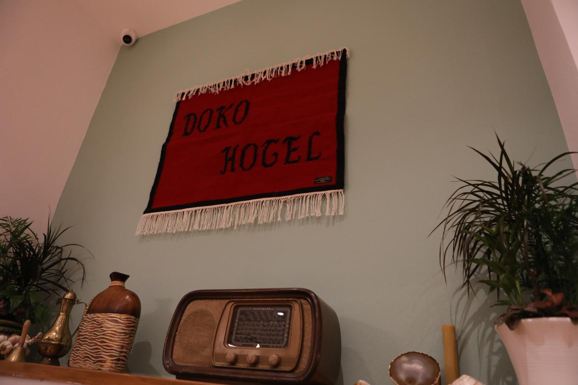 Doko Hotel Radhimë Eksteriør bilde